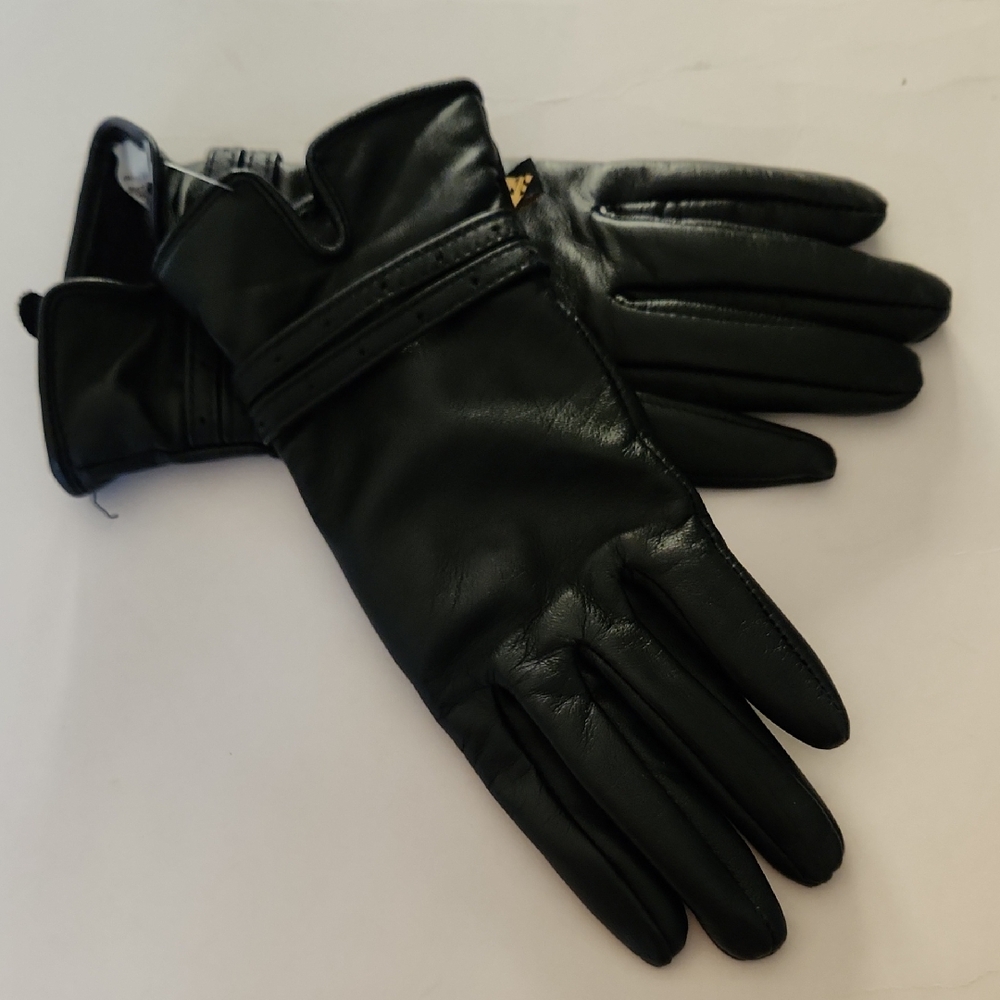 AUCLAIR Black Sheep Leather Gloves